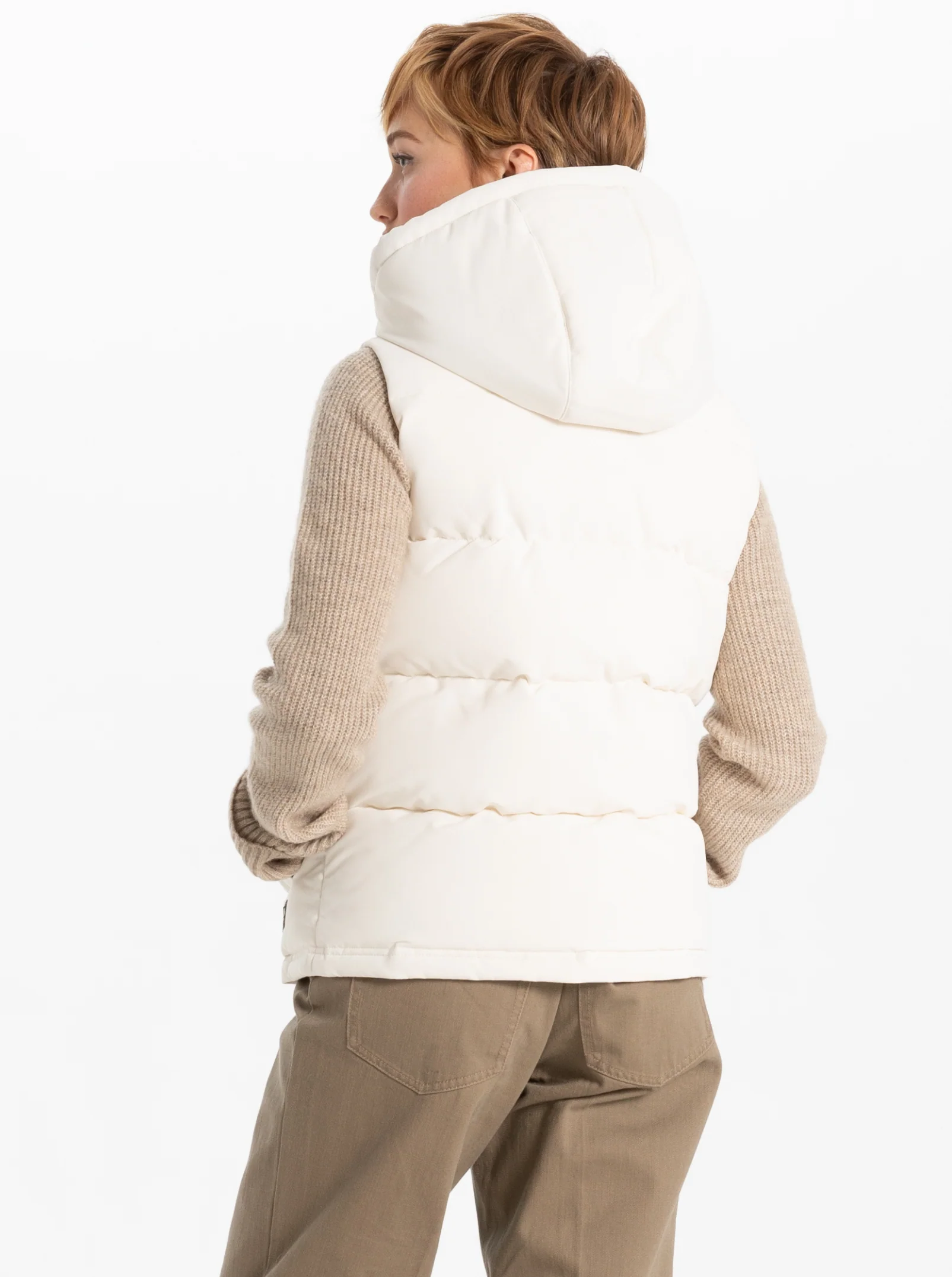 BROOKLYN | The Perfect Vest || BROOKLYN | Le Gilet Parfait - Image 12