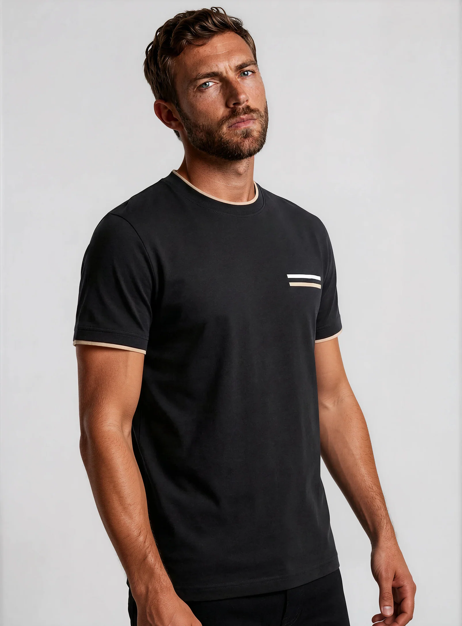 DYLAN | cotton t-shirt with rib neck and chest faux rib pocket || DYLAN | T-shirt col rond en coton avec col côtelé et fausse poche poitrine côtelée