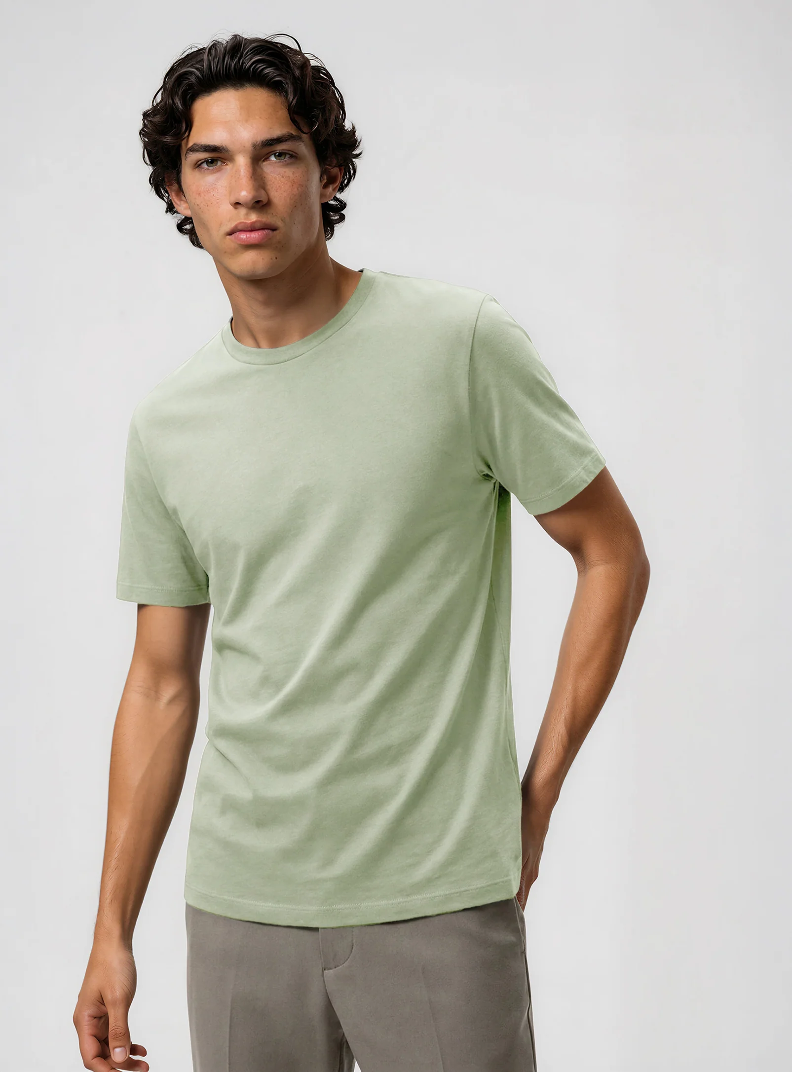 KIX | Essential Cotton Crewneck T-Shirt || KIX | T-shirt essentiel en coton à col rond - Image 19