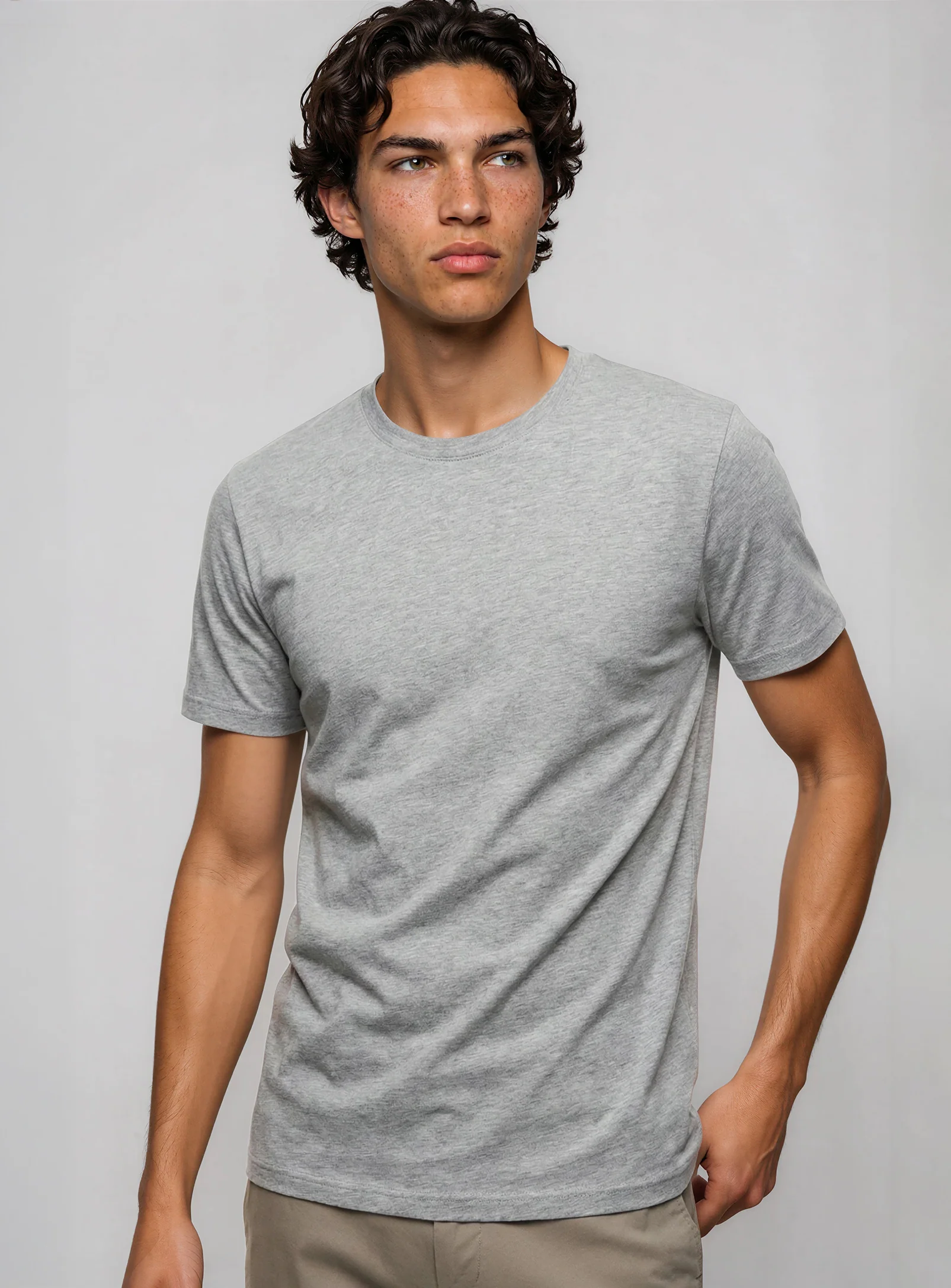 KIX | Essential Cotton Crewneck T-Shirt || KIX | T-shirt essentiel en coton à col rond - Image 27