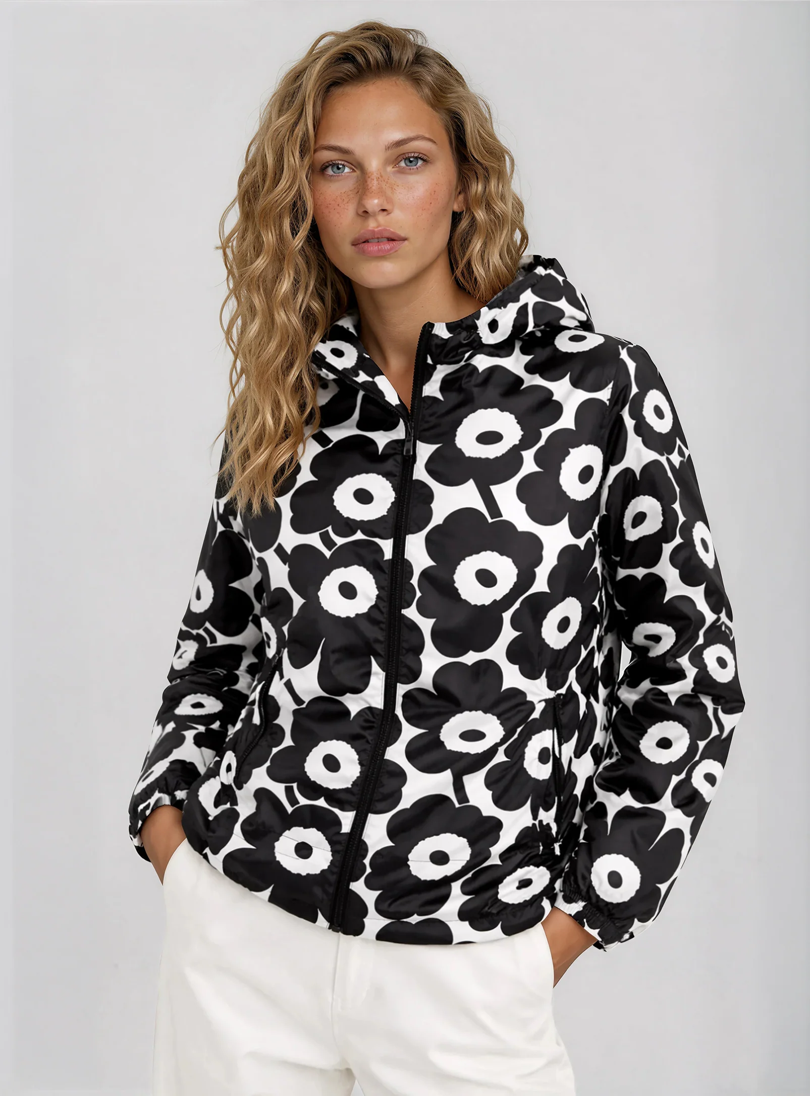 NAOMI | Floral Windcheater Jacket || NAOMI | Veste Coupe-Vent Imprimé Floral