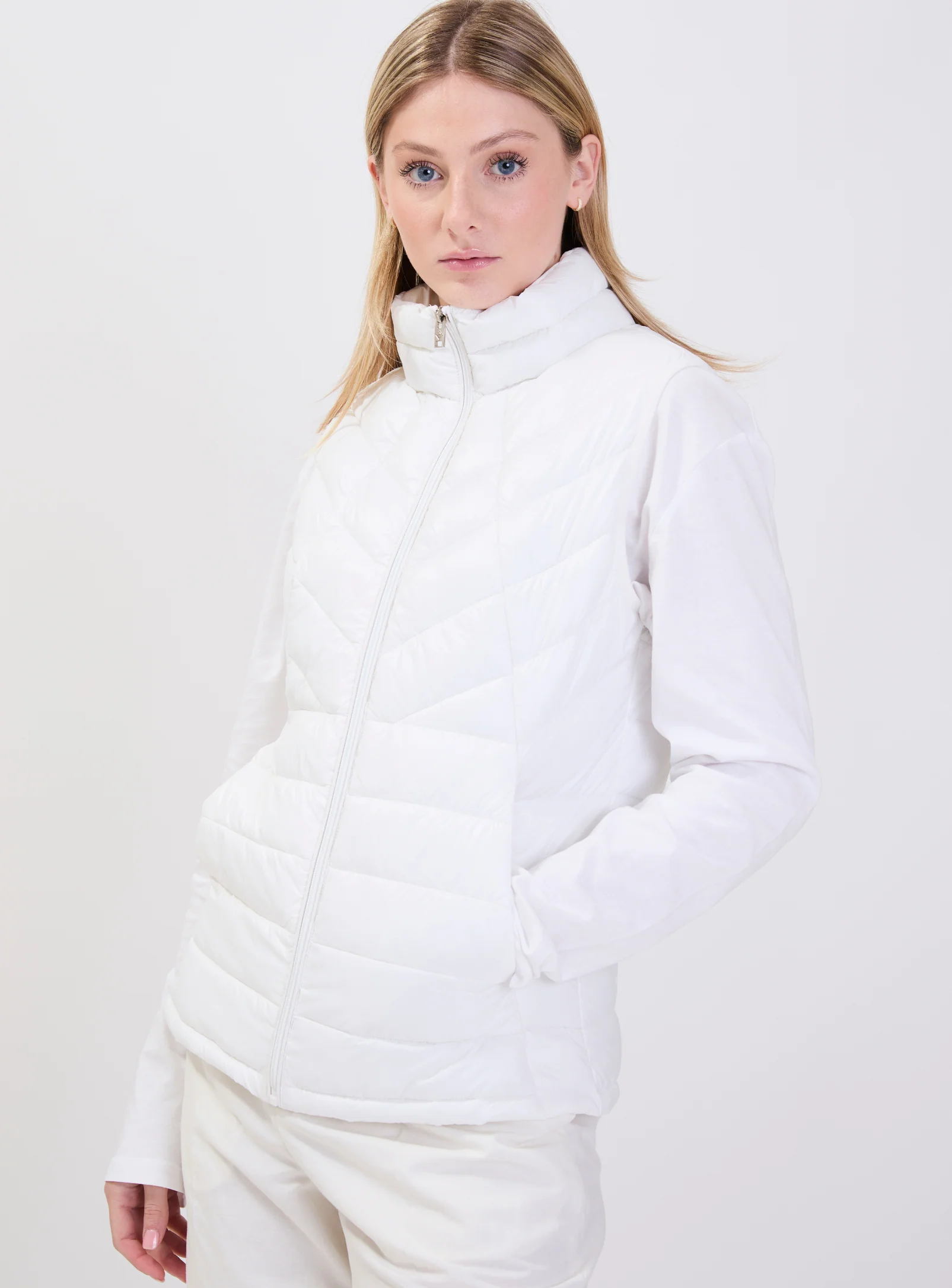 NOVILLE| Ultralight Vest|| NOVILLE|Gilet ultraléger à fermeture éclair - Image 21