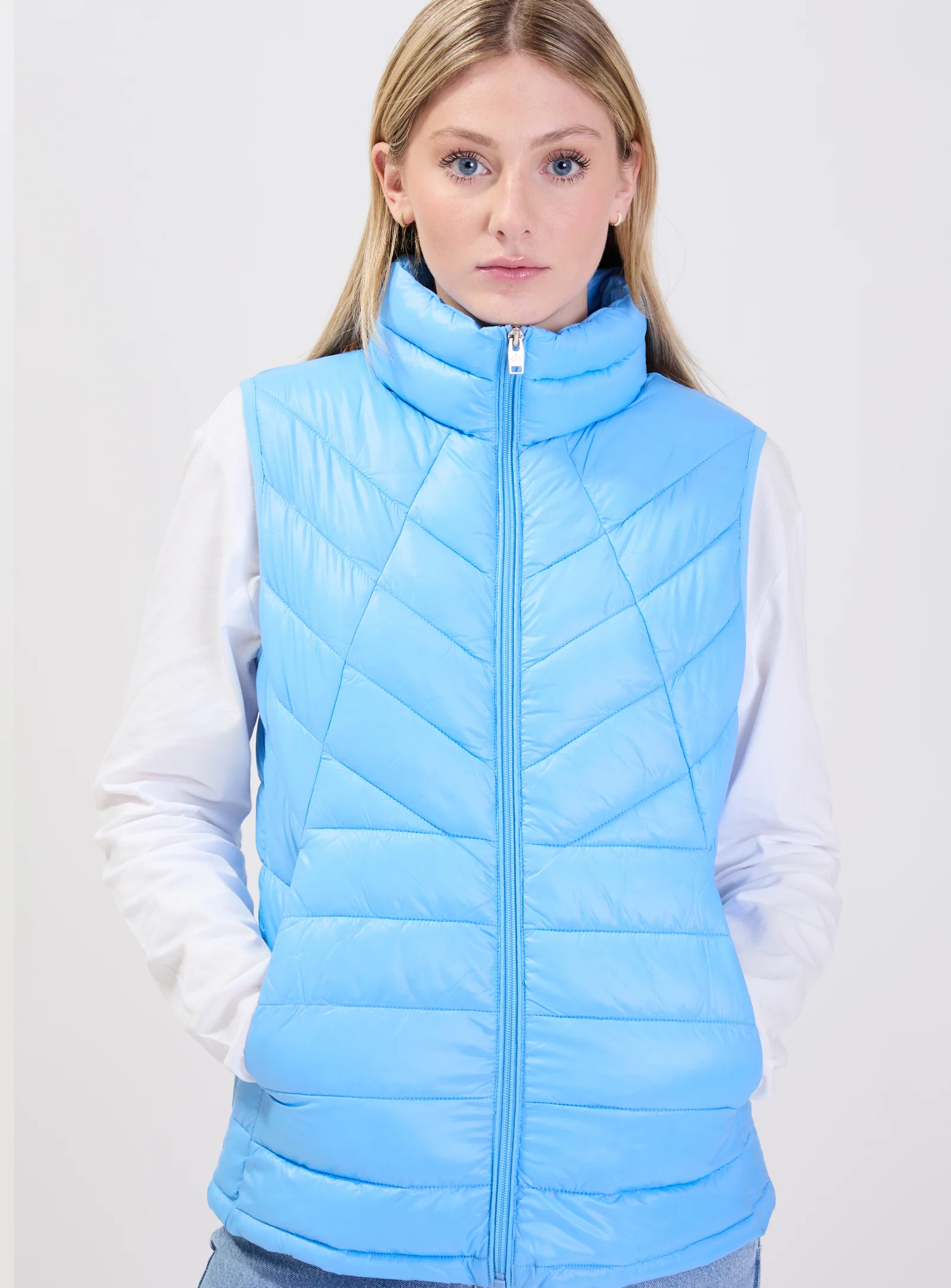 NOVILLE| Ultralight Vest|| NOVILLE|Gilet ultraléger à fermeture éclair - Image 40