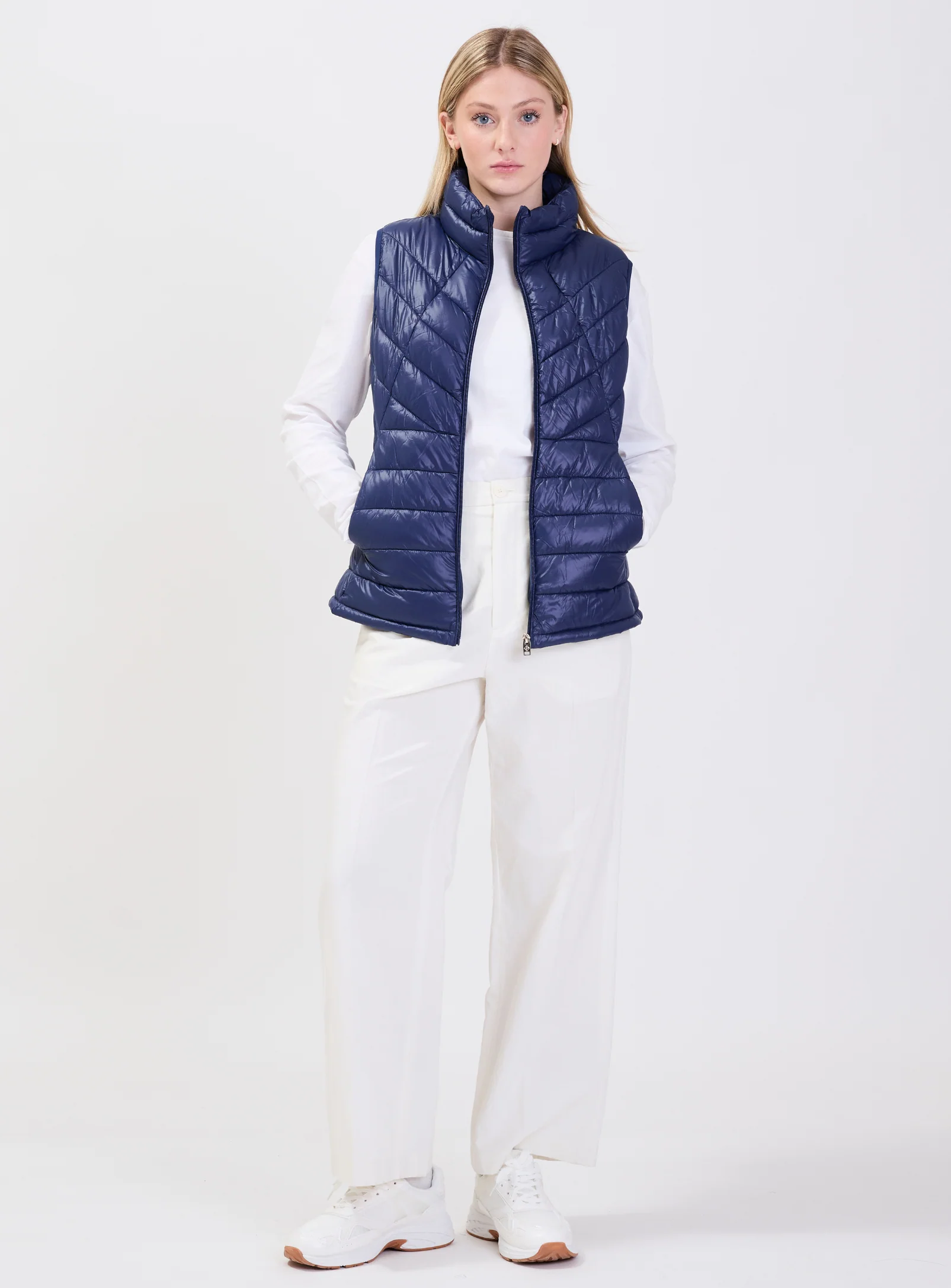 NOVILLE| Ultralight Vest|| NOVILLE|Gilet ultraléger à fermeture éclair - Image 45