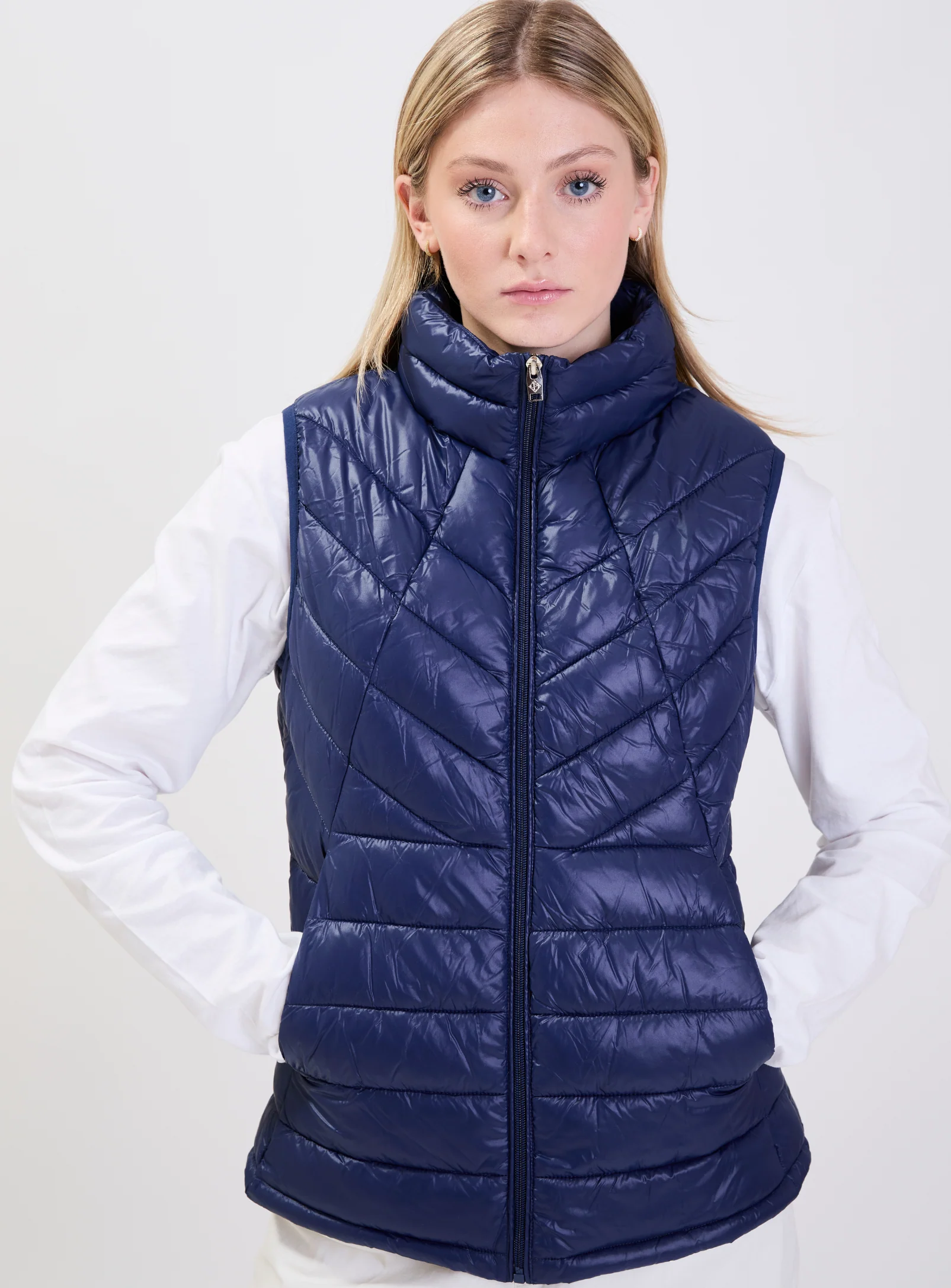 NOVILLE| Ultralight Vest|| NOVILLE|Gilet ultraléger à fermeture éclair - Image 46