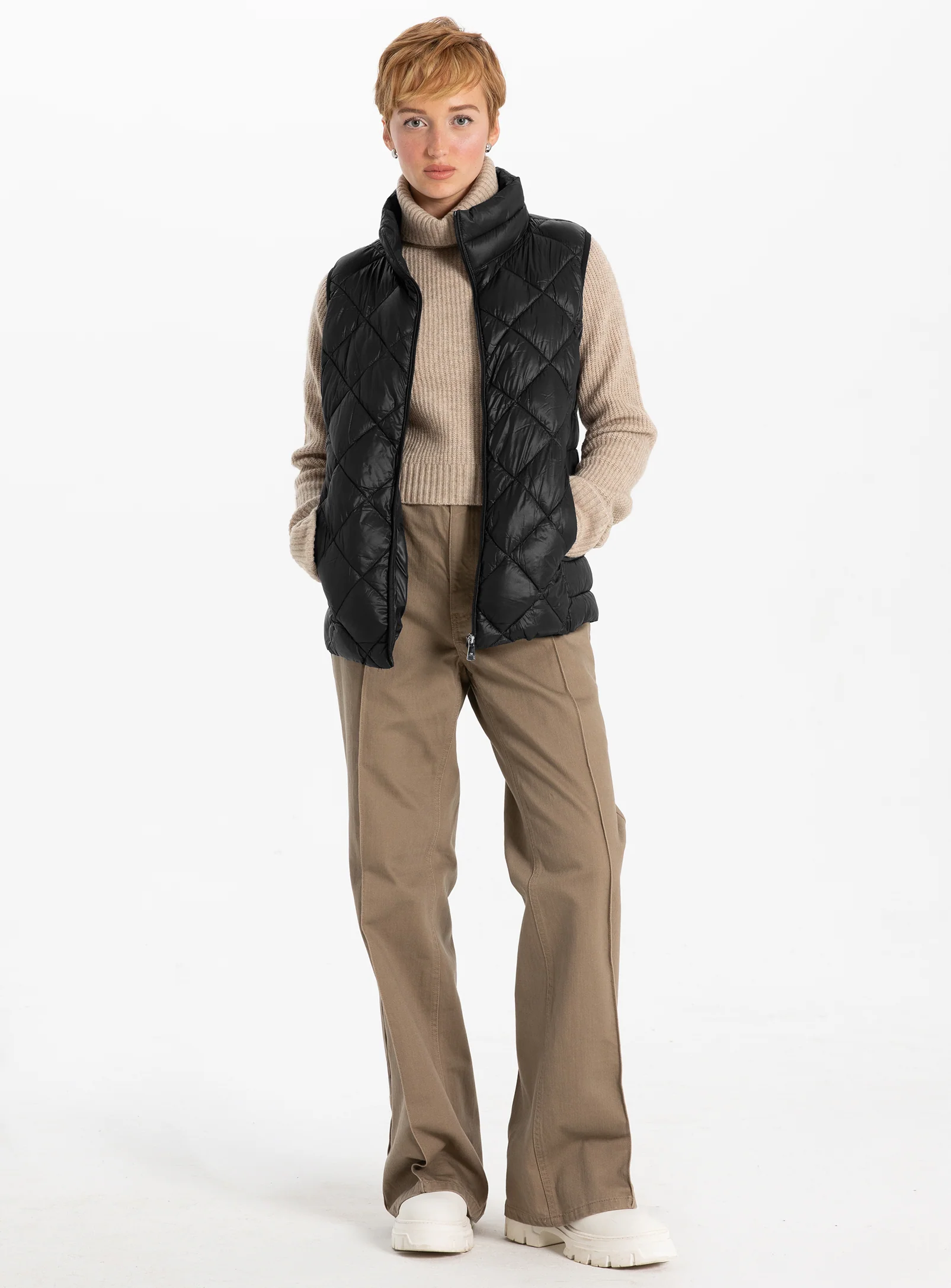OAKVILLE | Classic Ultralight Vest ||OAKVILLE | Veste Iconique Ultra-Legere - Image 16