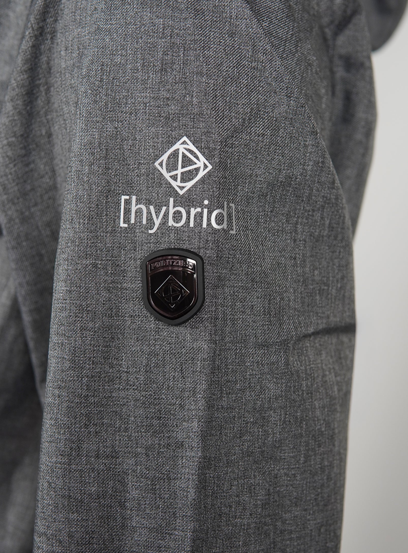 MATISSON | Textured Technical Hybrid Jacket || MATISSON | Veste Zippée à Capuche Technique texturée - Image 12