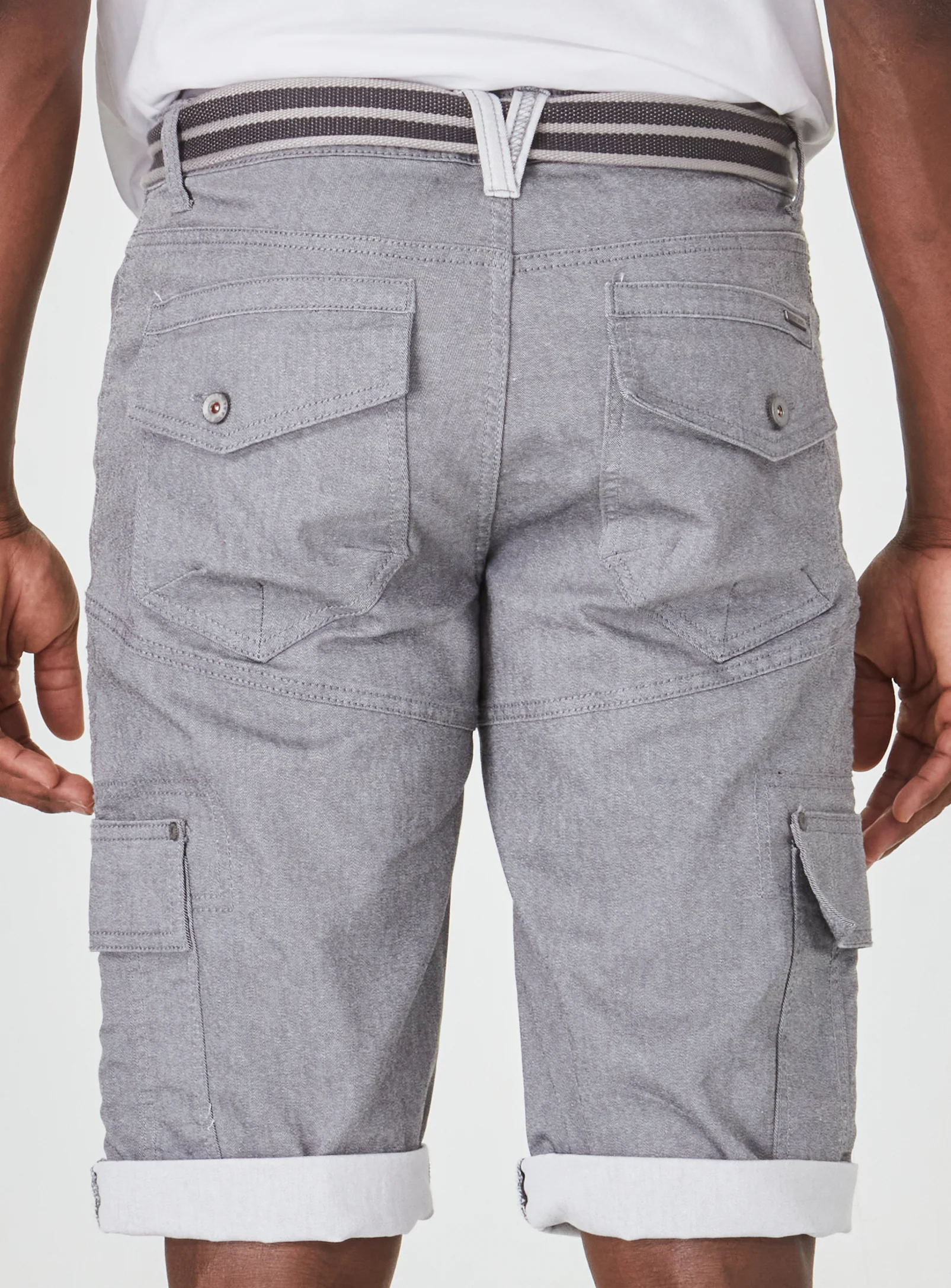 TOLGA | 2-TONE STRETCH DENIM CAPRI WITH BELT || TOLGA | CAPRI EN DENIM STRETCH 2 TONS AVEC CEINTURE - Image 12