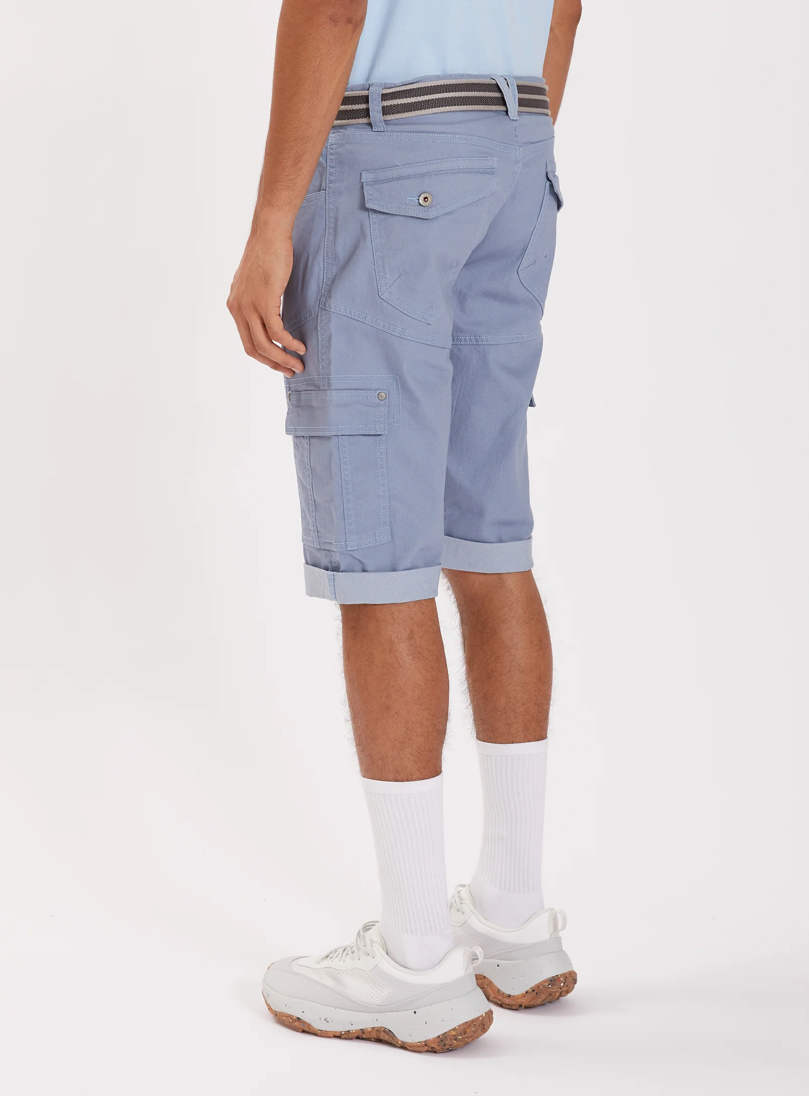 TOLGA | 2-TONE STRETCH DENIM CAPRI WITH BELT || TOLGA | CAPRI EN DENIM STRETCH 2 TONS AVEC CEINTURE - Image 17