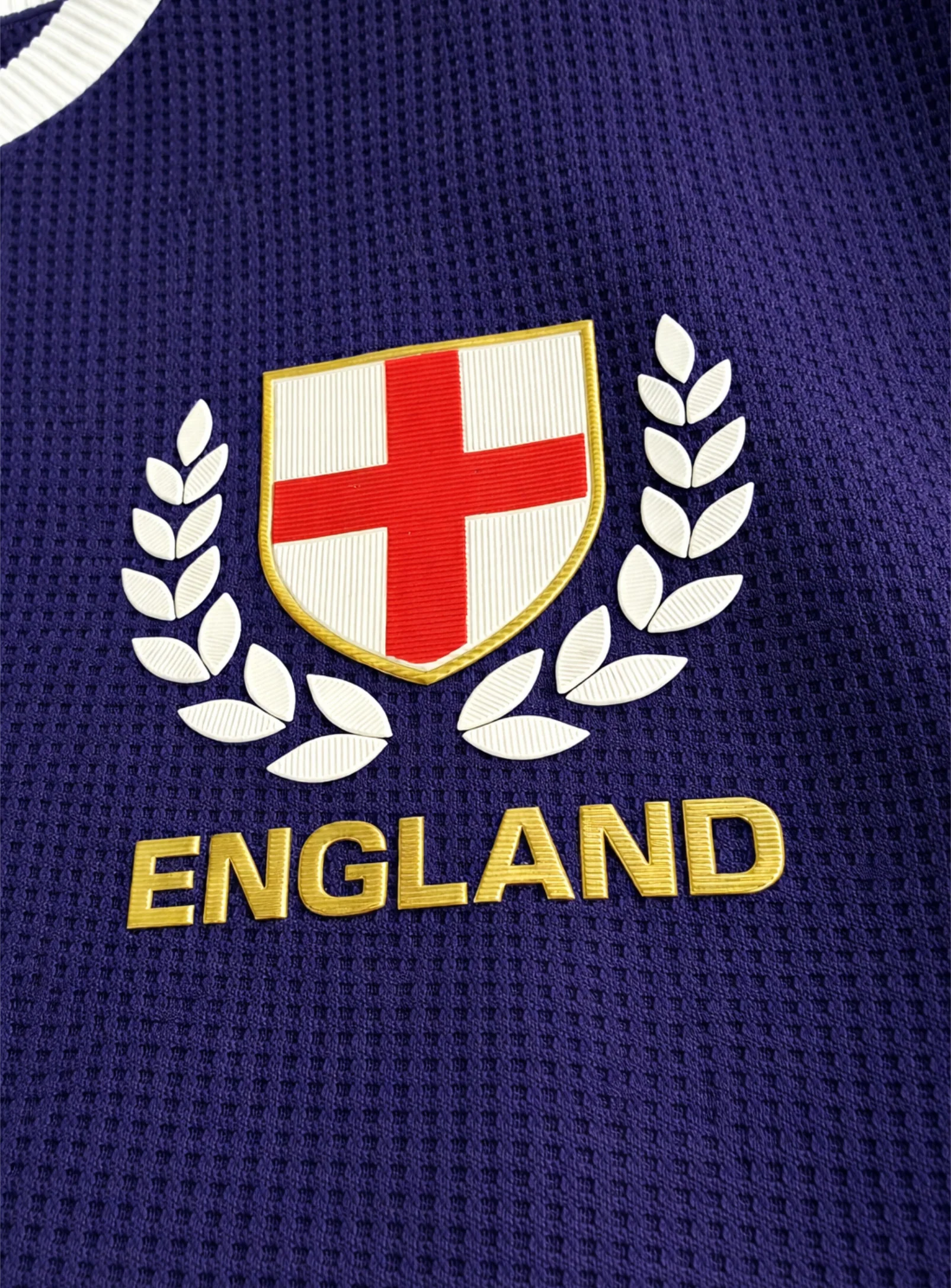Waffle Effect Kids England Jersey || Maillot Angleterre en Jersey Gaufré Enfant - Image 4